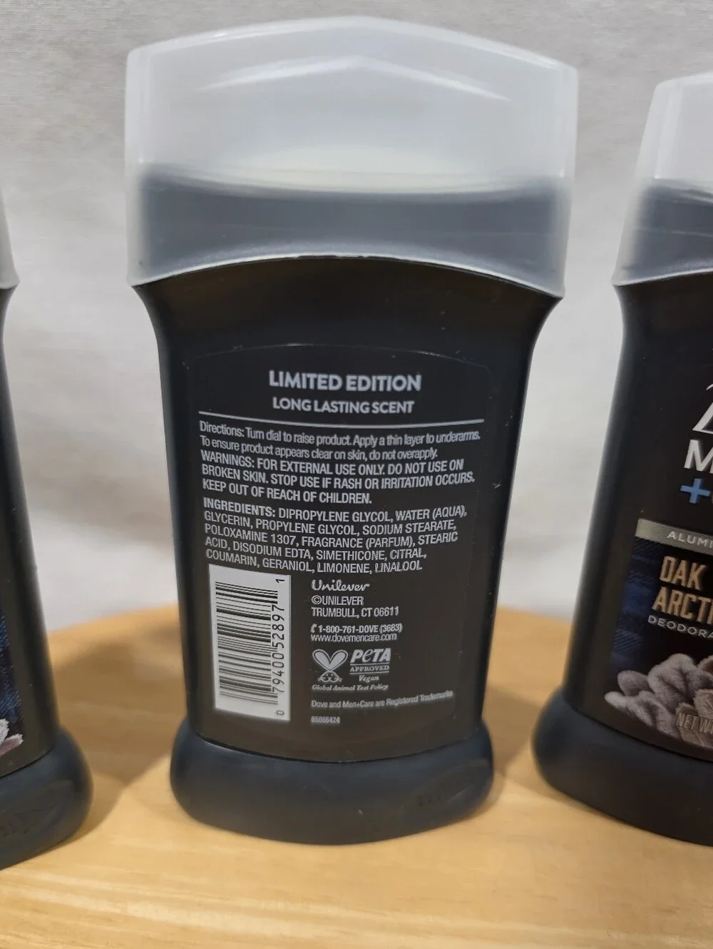 Dove Men+Care Oak Wood Arctic Moss Limited Edition Deodorant 3 Pack